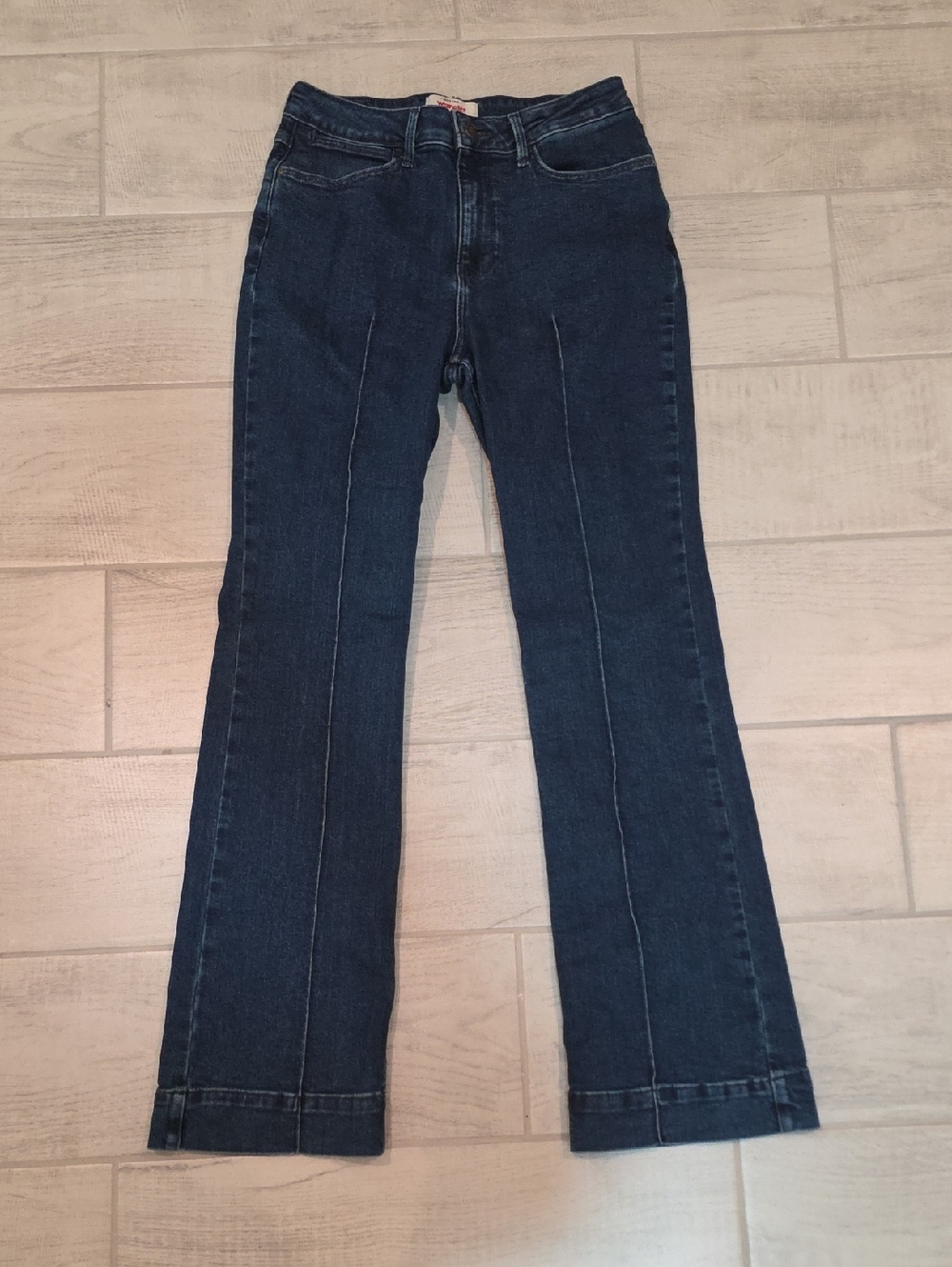 Wrangler High Rise Bold Boot Jeans Women's Size 8x32 Stretch